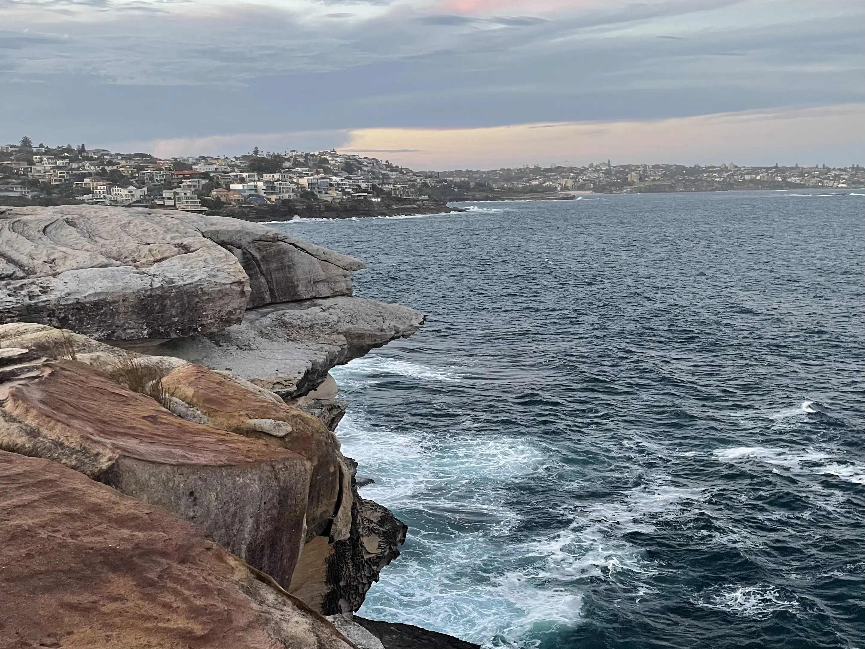 Marine Parade Lookout in Sydney, with mesmerizing Ocean, City and Cliff Views